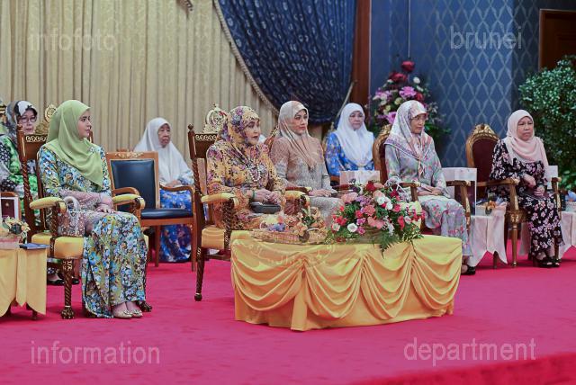 INFODEPT07_04A