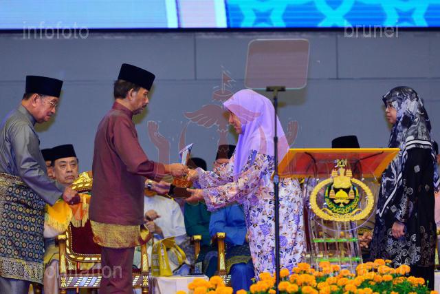 INFODEPT02-32