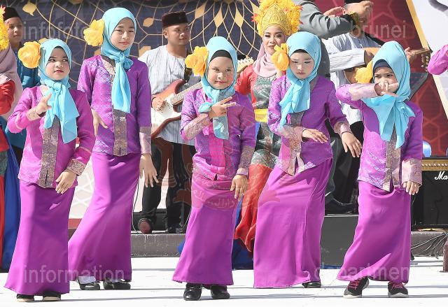 INFODEPT03_013
