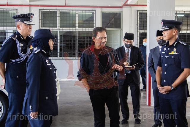 Ali02