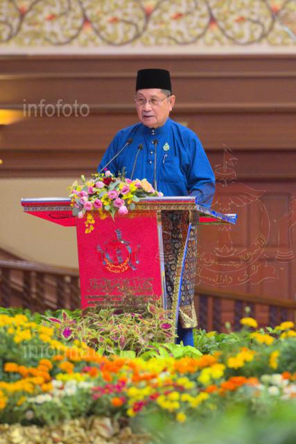 04 INFODEPT02-0012