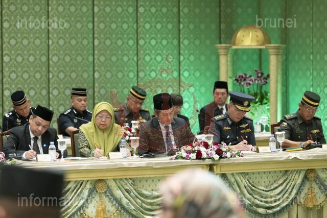 INFODEPT02-028