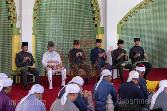 AZMI-160424-00012
