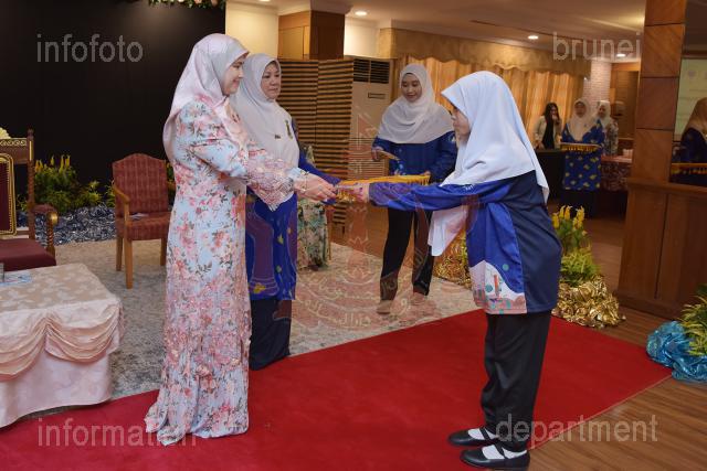 AZMAH14