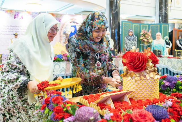 AZMI-131024-00024