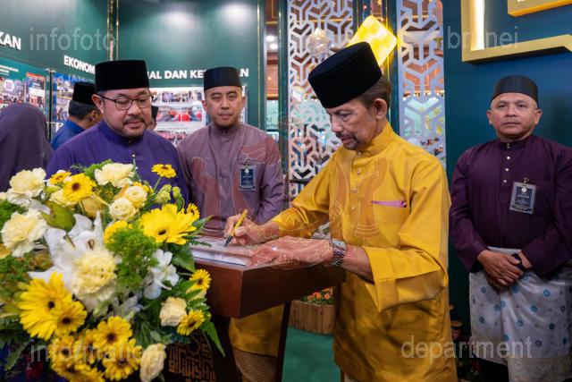 AZMI-120425-00065