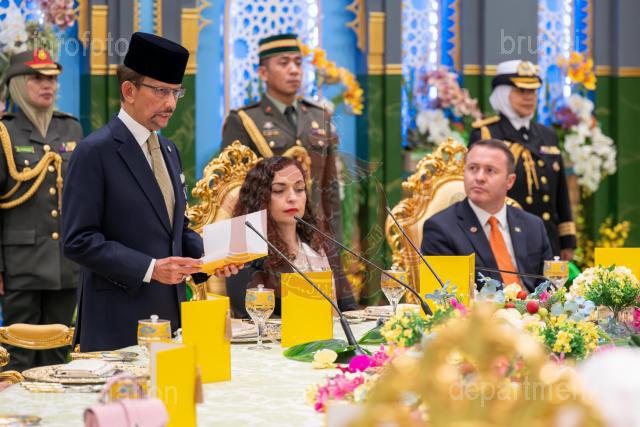 AZMI-050525-00073