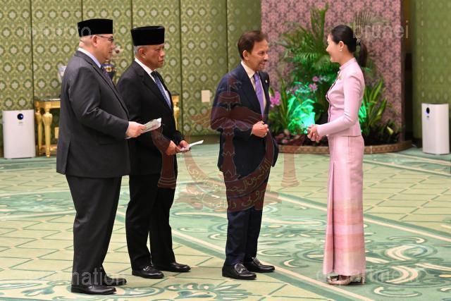 AD8_0047 copy