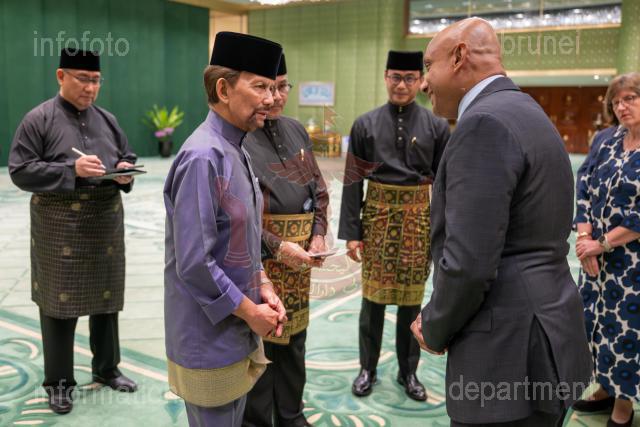 AZMI-170525-00061