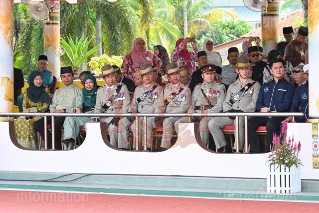 AZMAH11