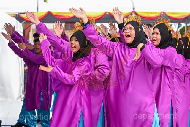 AZMAH20