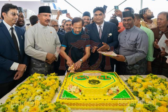 AZMI-040925-00072