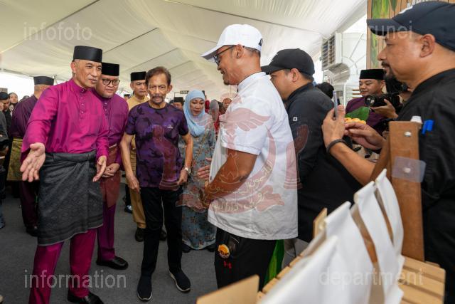 AZMI-121025-00067
