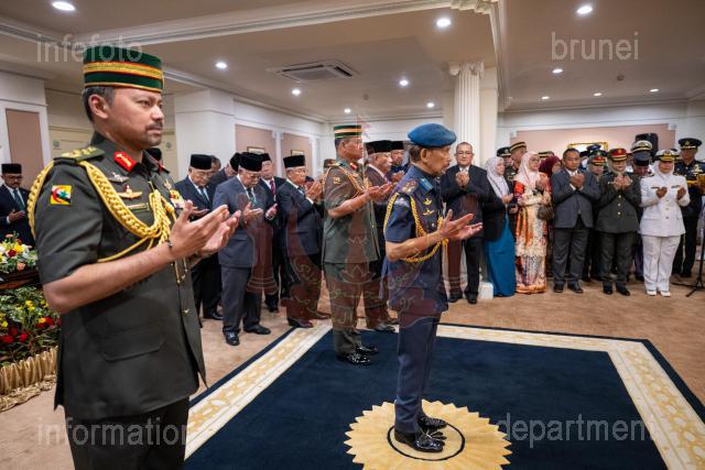 AZMI-061125-00026