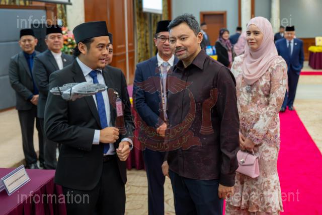 160226_AZMI_00082
