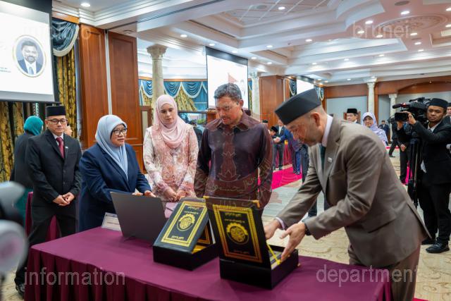 160226_AZMI_00090