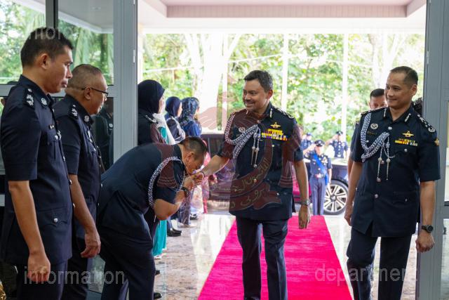 160226_AZMI_00204