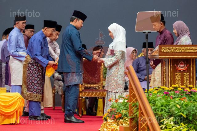 070326-AZMI-00029