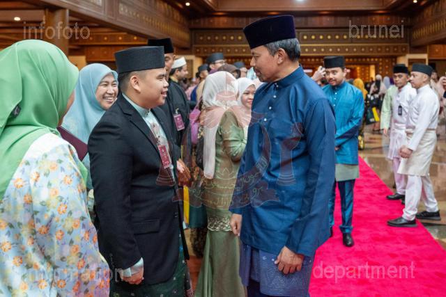 070326-AZMI-00053