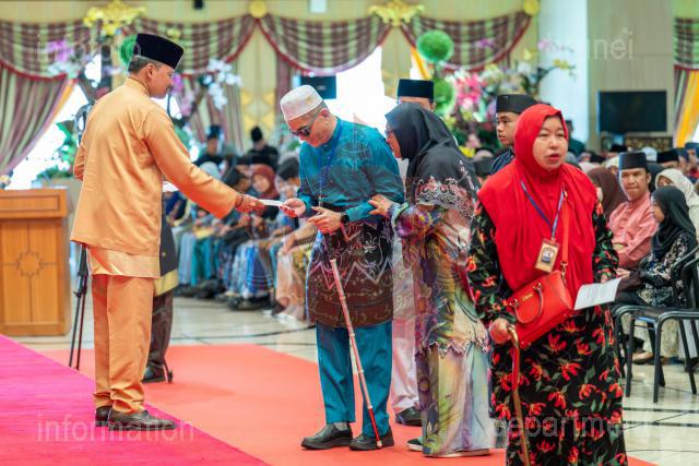 090326-AZMI-00015
