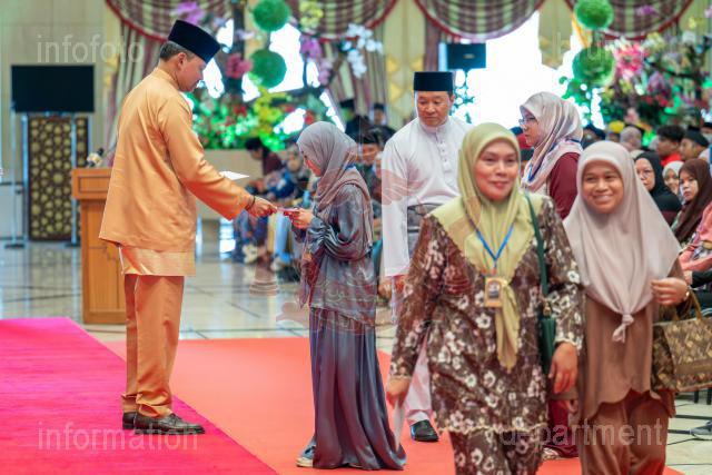 090326-AZMI-00016