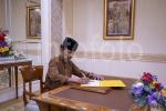 040426_1AM__Z817098