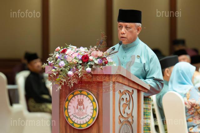 040426-AZMI-00016