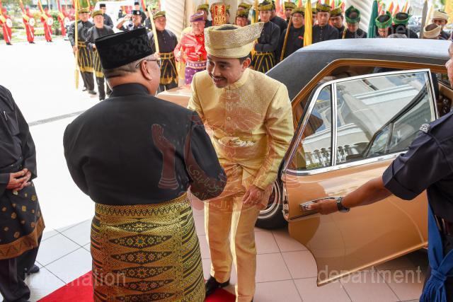 AZMI_ (15)