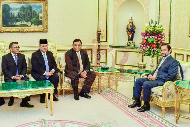 AZMI-MENGADAP-4
