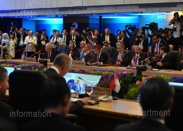ASEAN-US-004