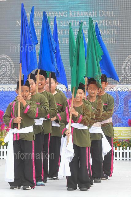 INFODEPT03_020