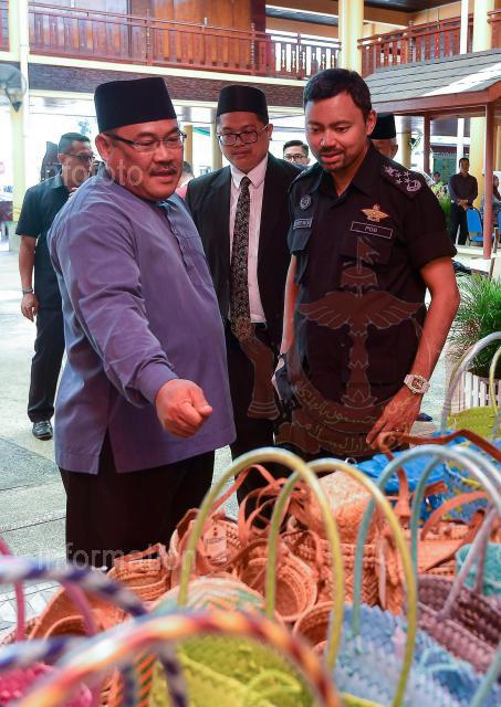 INFODEPT03_051