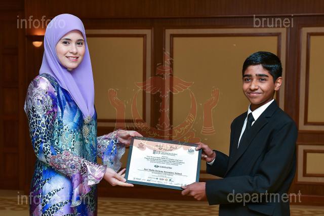INFODEPT03_011