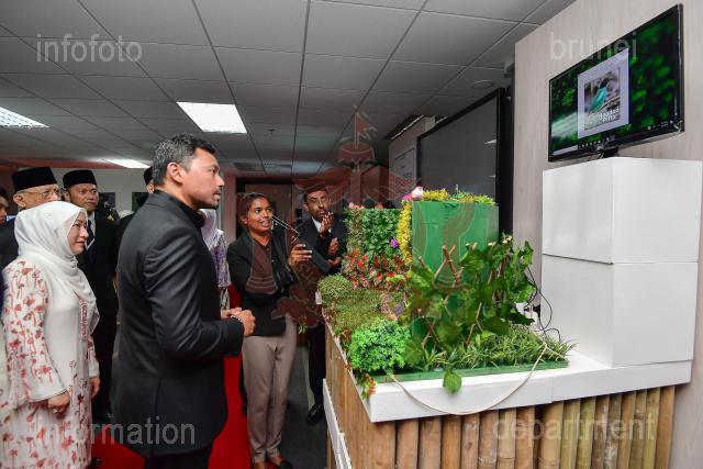 INFODEPT03_015