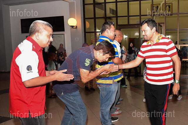 INFODEPT03_013