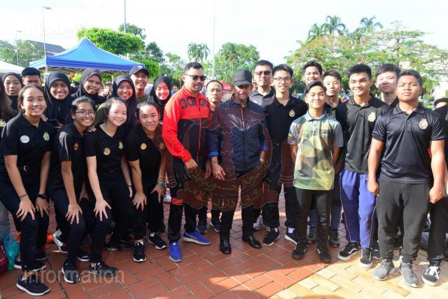 INFODEPT02-13